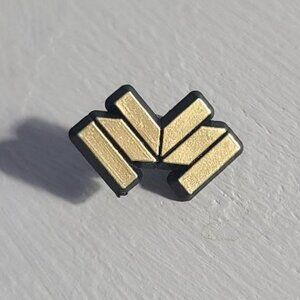 Praying Mantis Geometric Logo Vintage Lapel Pin
